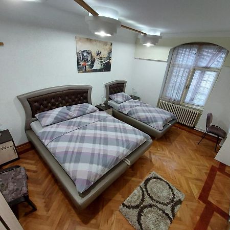 Bukoleon Apartment เบลเกรด ภายนอก รูปภาพ
