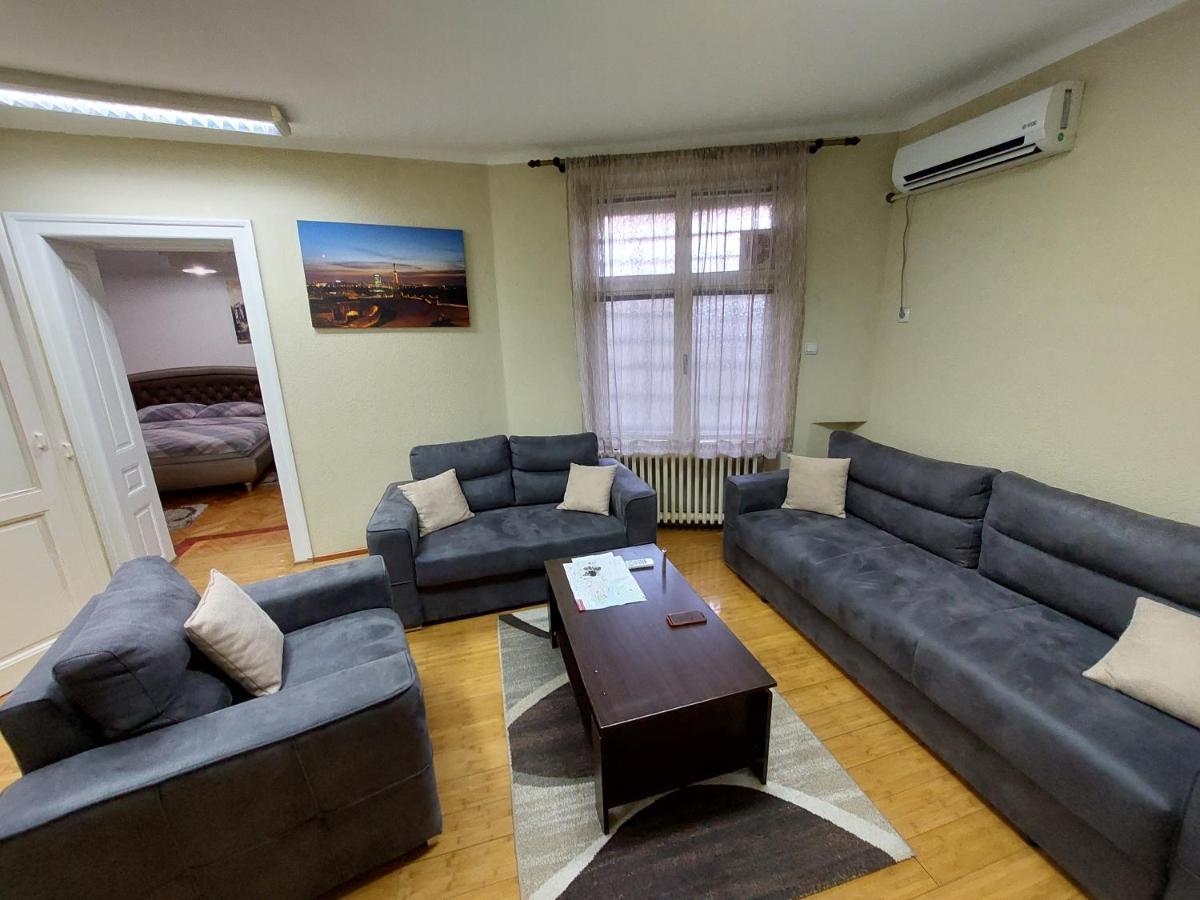 Bukoleon Apartment เบลเกรด ภายนอก รูปภาพ