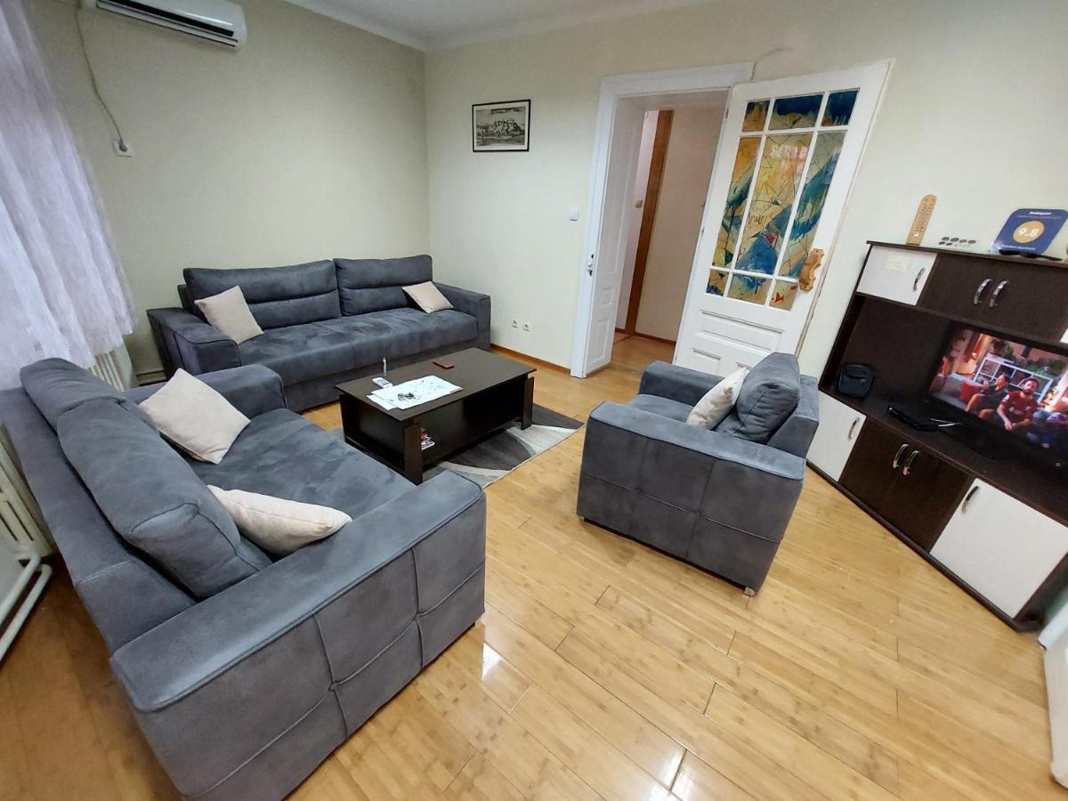 Bukoleon Apartment เบลเกรด ภายนอก รูปภาพ