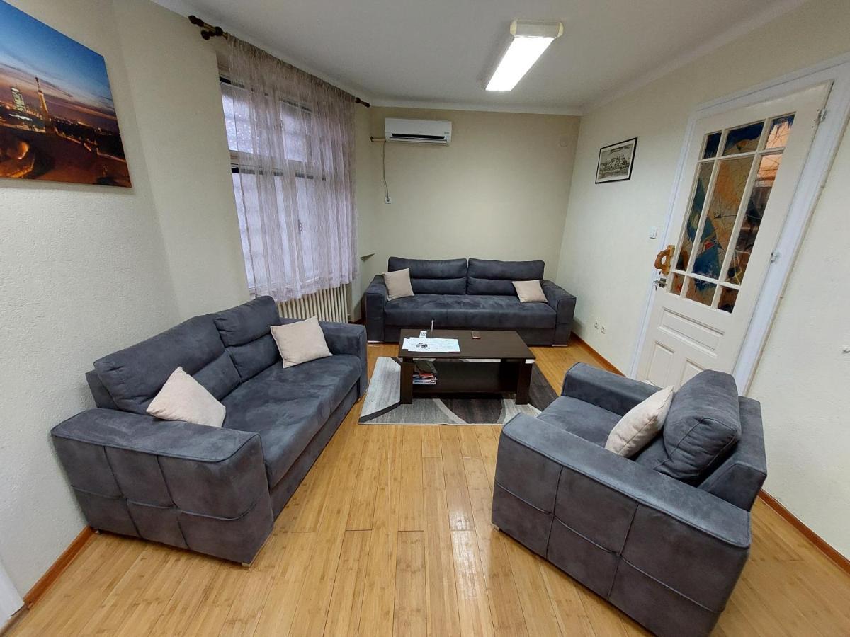 Bukoleon Apartment เบลเกรด ภายนอก รูปภาพ
